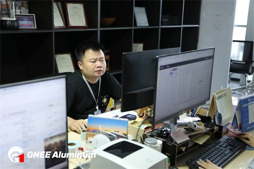 China Aluminum Foil roll Container supplier China Aluminum Foil roll Container supplier