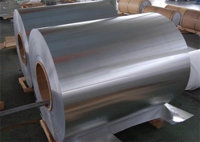 Aluminium   Foil   Wadah   Dengan   Tutup